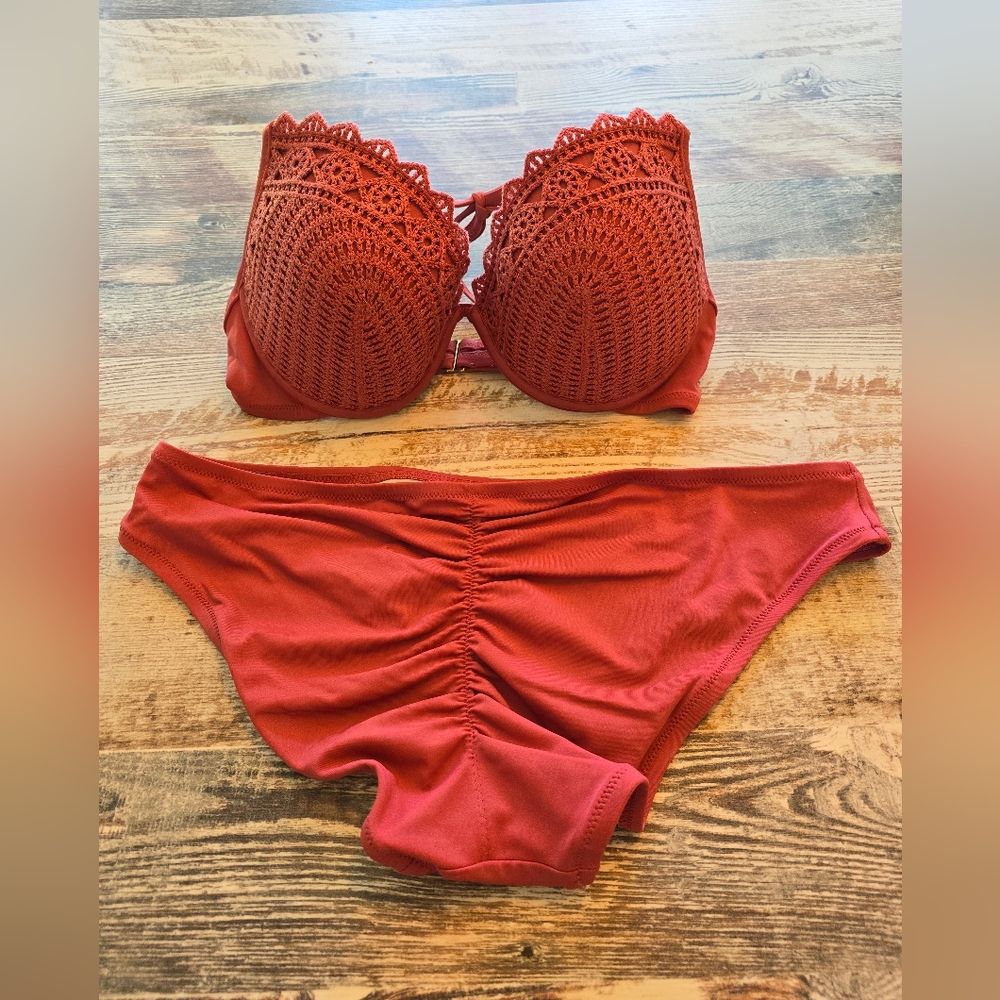 Shade & Shore Bikini Set
